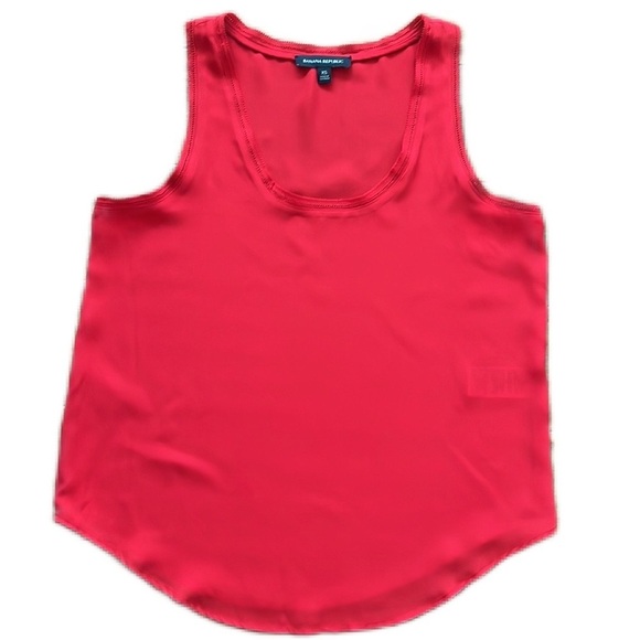 Banana republic Sleeveless Picot Trim Top Cherry red. Loose fitting Size XS - Picture 2 of 8